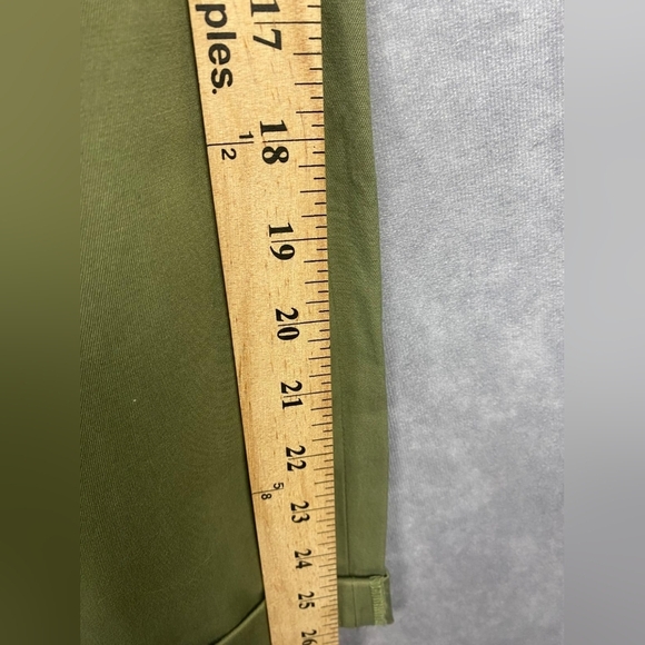 Talbots Relaxed Chino Pants  Women's Size 16  Green  Mid-Rise - Picture 8 of 9